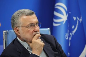 آقای وزیر؛ بیمار با سیاست درمان نمی‌شود! - خبرگزاری مهر | اخبار ایران و جهان