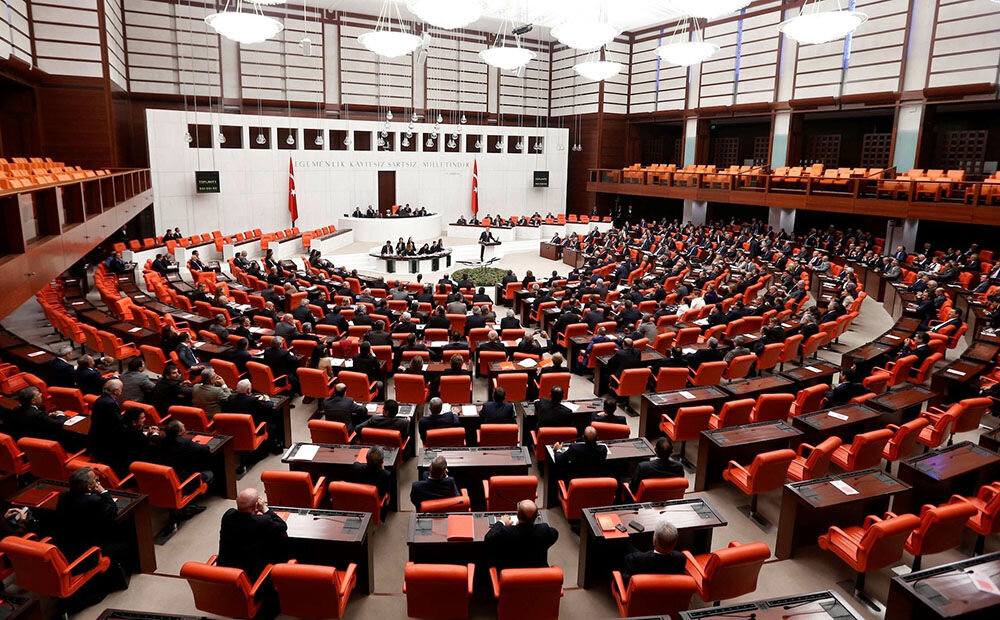 اردوغان این توافقنامه را با چه مجوزی امضا کرد؟/به یک بازیگر اصلی در محاصره علنی علیه ایران تبدیل شدیم/ آیا میخواهیم وارد جنگ با تهران شویم؟