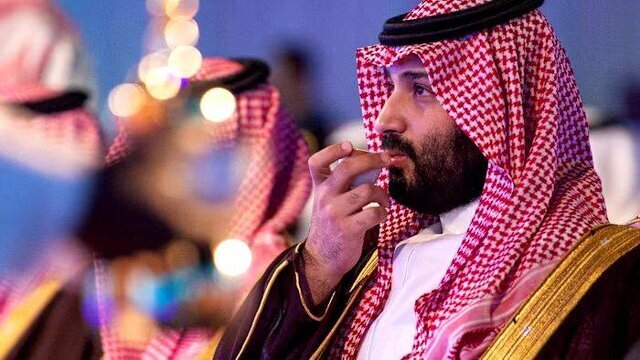 الاخبار: بن سلمان در پی تثبیت قدرت خود در عربستان است