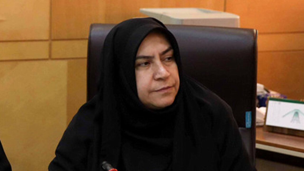 برخورد قاطع با محتکران و گران‌فروشان، ثبات در بازار را در پی دارد/ دولت باید سازوکارهای لازم برای کنترل بازار را به‌کار گیرد