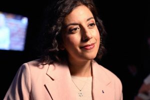 جنجال گردنبند وزیر سوئد / چرا سیاستمدار فلسطینی‌تبار سوئدی ستاره داوود به گردن انداخت؟