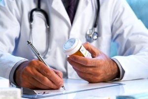 علیپور: فروش دارو در مطب ممنوع است - خبرگزاری مهر | اخبار ایران و جهان