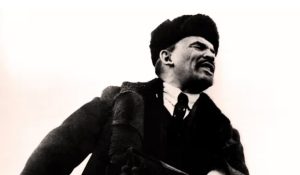 لنین هدف گلوله قرار گرفت؛ ۷ شهریور ۱۲۹۷