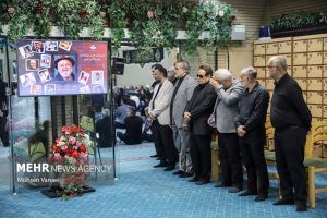 مراسم یادبود مرحوم «اکبر عبدی» در مسجد بلال - خبرگزاری مهر | اخبار ایران و جهان