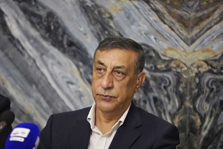 معاون پزشکیان: آیا به مصلحت ماست که جنگ کنیم، گازمان قطع شود و صنایعمان بخوابد؟/ عزیزانی که شعارهایی می‌دهند که از رهبری جلوتر یا عقب‌تر است، رعایت کن