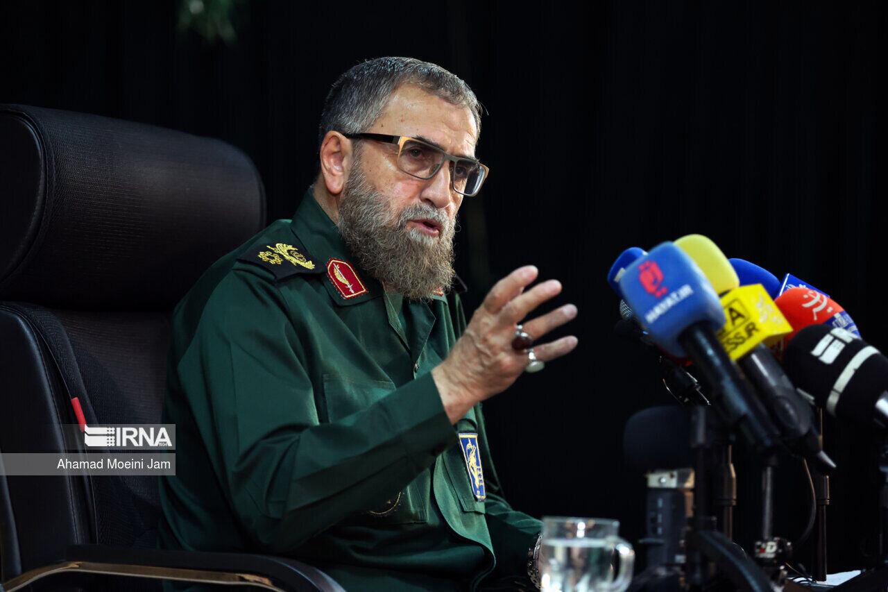 مقام ستاد کل نیروهای مسلح: خلبانان اسیر ایرانی در قطر به شدت مجروح و بیمار هستند