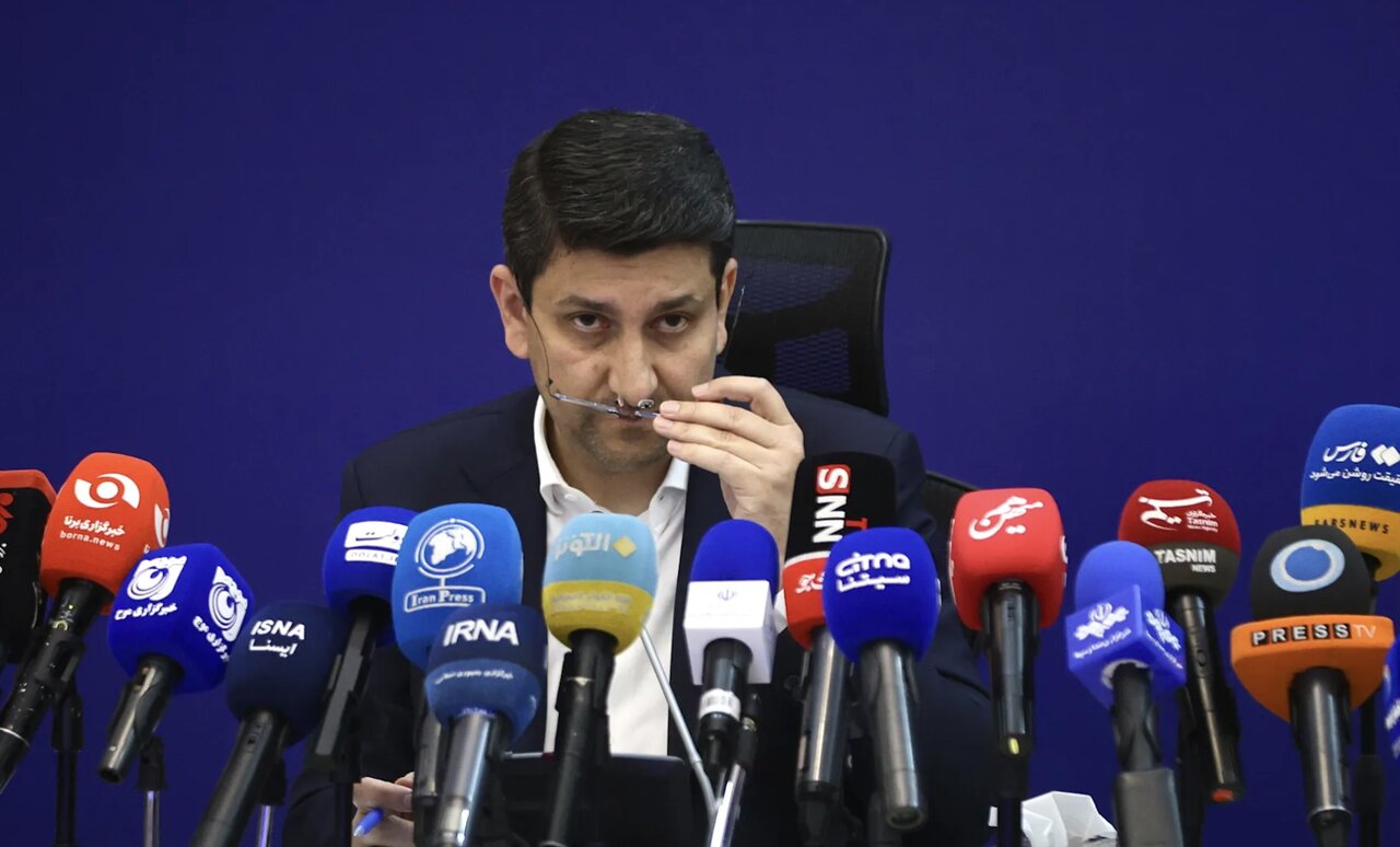 هاشمی: برنامه تولید گوشی داخلی با مشارکت شرکت‌های خارجی دنبال می‌شود