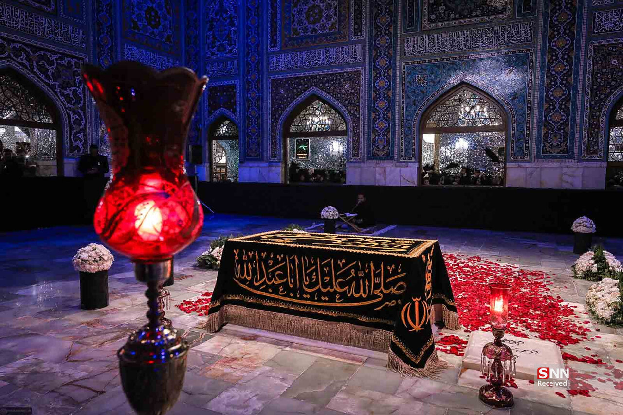 واکنش روابط عمومی حرم امام رضا(ع) به ماجرای جلوگیری از شعار «مرگ بر آمریکا» در رواق دارالذکر