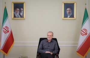 پزشکیان در گفتگوی تلویزیونی: همسایگان ما اجازه ندادند عده‌ای وارد کشور شده و باعث اغتشاش شوند/ مسیر اصلاحات آغاز شده و متوقف نخواهد شد