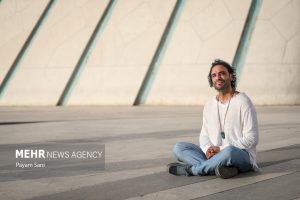 یادداشت علی قمصری برای «ایران»؛ وجود یا ماهیت؟ مسئله این است - خبرگزاری مهر | اخبار ایران و جهان
