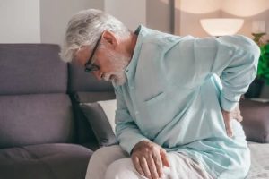 یک دلیل کمردردی که خوب نمی‌شود