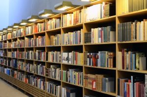 آغاز هجدهمین نمایشگاه سراسری کتاب ارومیه