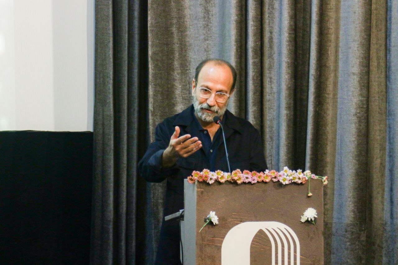 اصغر فرهادی: اکران «داستان‌های موازی» در ایران امکان‌پذیر نیست - خبرگزاری مهر | اخبار ایران و جهان