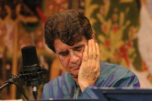 ببینید | جشن تولد محمدرضا شجریان با حضور کیمیایی، ناظری، آغداشلو و دیگر چهرههای فرهنگ و هنر