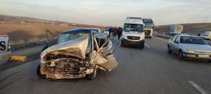 برخورد وانت با پژو؛ دو نفر جان باختند و سه نفر مصدوم شدند
