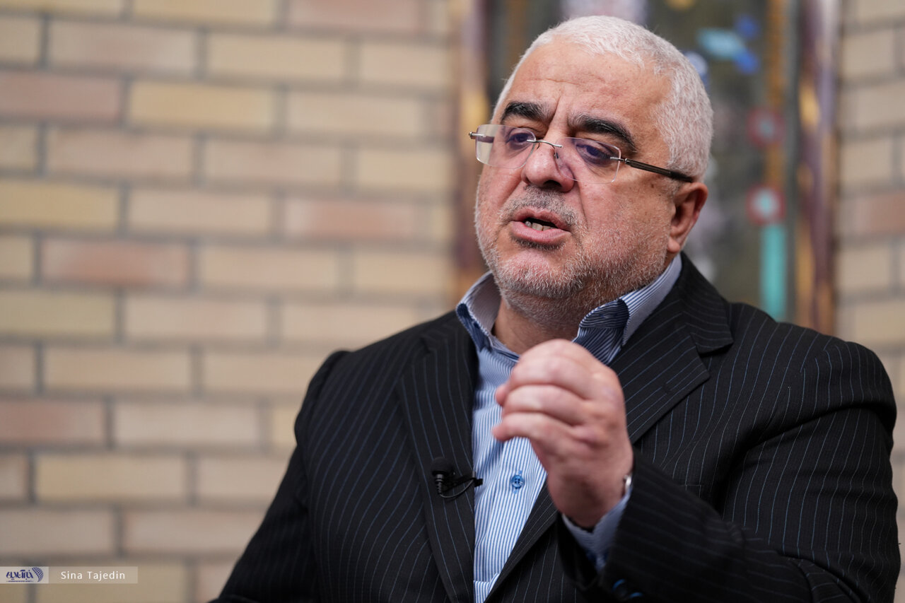 جعفرزاده ایمن‌آبادی: تندروها در صدا و سیما برای خودشان لحاف و تشک پهن کرده‌اند/ با تماشای صداوسیما، احساس می‌کنم به شعور من توهین می‌شود