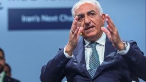 رضا پهلوی چرا باز هم کاسه گدایی دست گرفته؟