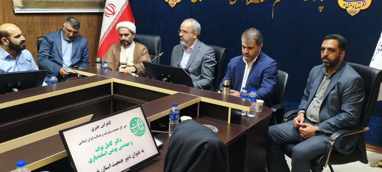 سرمایه اجتماعی پس از جنگ، پشتوانه انسجام ملی است؛ آن را قربانی رقابت‌های سیاسی نکنیم