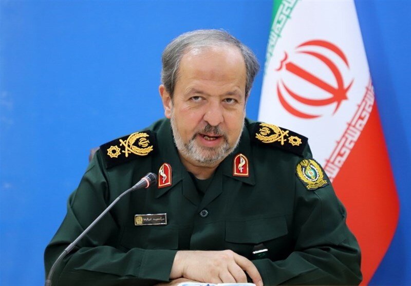 سرپرست وزارت دفاع: توانایی هدف قراردادن ناوهای آمریکایی را داریم/ نتایجش را می‌بینید