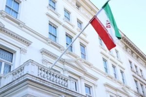سفارت ایران: همسویی انگلیس با سیاست‌های آمریکا تنها دیوار بی‌اعتمادی را تعمیق می‌کند