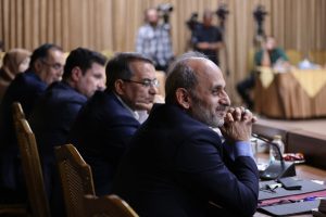 شما نظر بدهید/ با این حرف رئیس صداوسیما موافقید؟ «دیدن صداوسیما یک افتخار است»