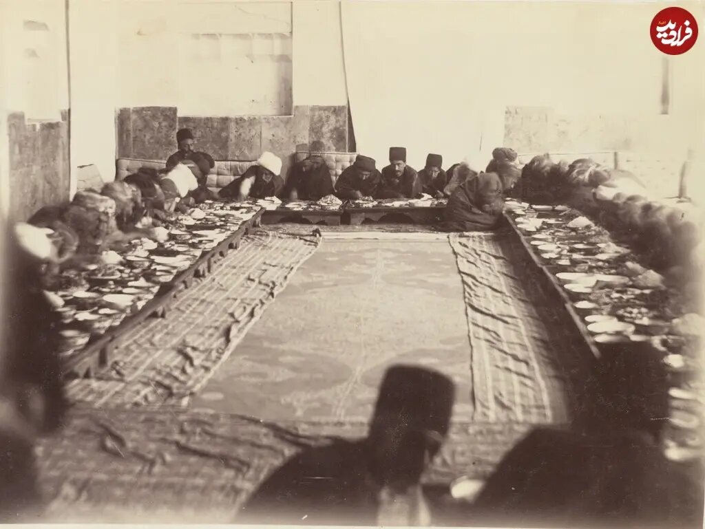 عکس/ تصویری از یک مهمانی به صرف ناهار در سنندج؛ ۱۴۰ سال قبل