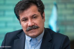 نفی مذاکره با افزایش انتظارات اقتصادی تناقض دارد؟/ حسین زاده: کجای تاریخ، کشوری که در خاک و مرزهای خود میجنگیده، همزمان به پویایی اقتصادی رسیده است