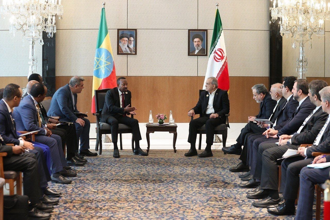 پزشکیان: دشمنان قبل از جنگ رمضان عده‌ای را در داخل کشور ما مسلح و آشوب‌های داخلی ایجاد کردند/ دنبال جنگ و تداوم آن نیستیم