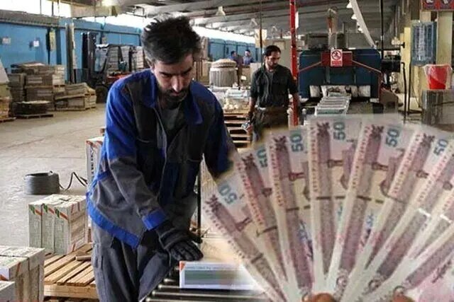 کمیته مزد برای بازنگری تشکیل می‌شود؟ / پرونده افزایش حداقل مزد کارگران هنوز باز است / قانون چه می‌گوید؟