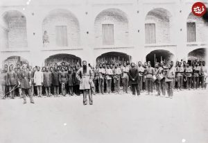 دسته نظامی‌ها و گروه موسیقی؛ دوران قاجار / عکس