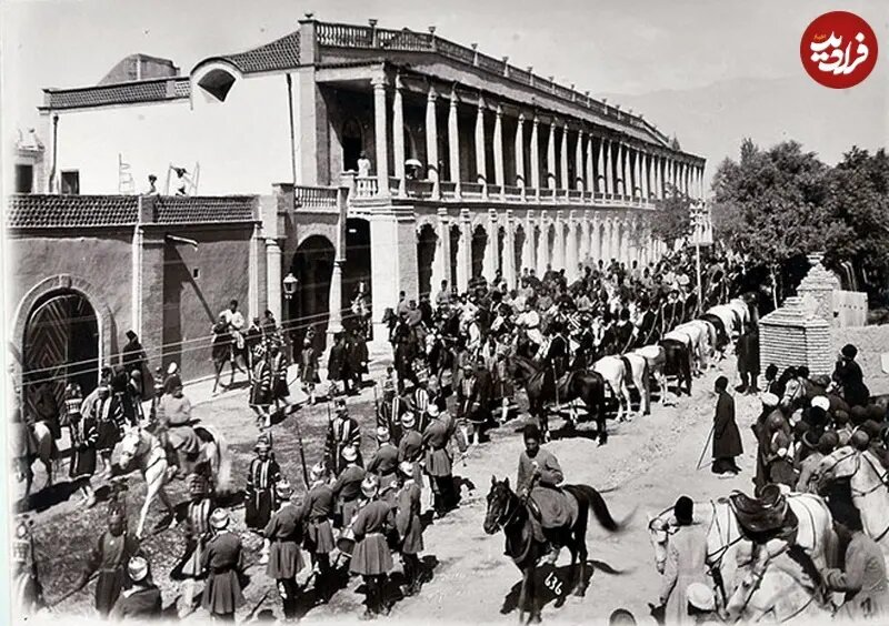 ورود کاروان سلطنتی مظفرالدین‌شاه به تهران؛ ۱۳۰ سال قبل / عکس